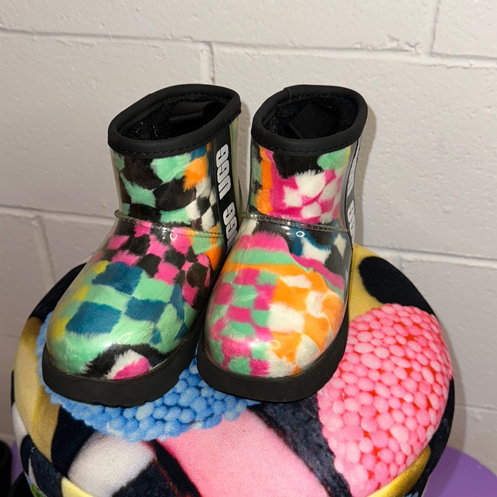 Toddler Size 10 Ugg